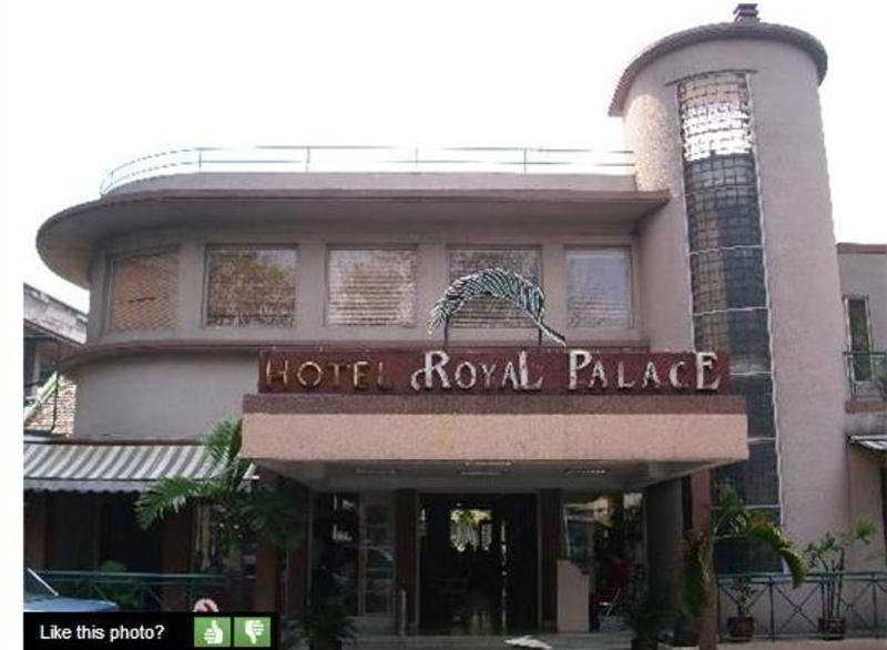 Hotel Royal Palace บันดุง ภายนอก รูปภาพ